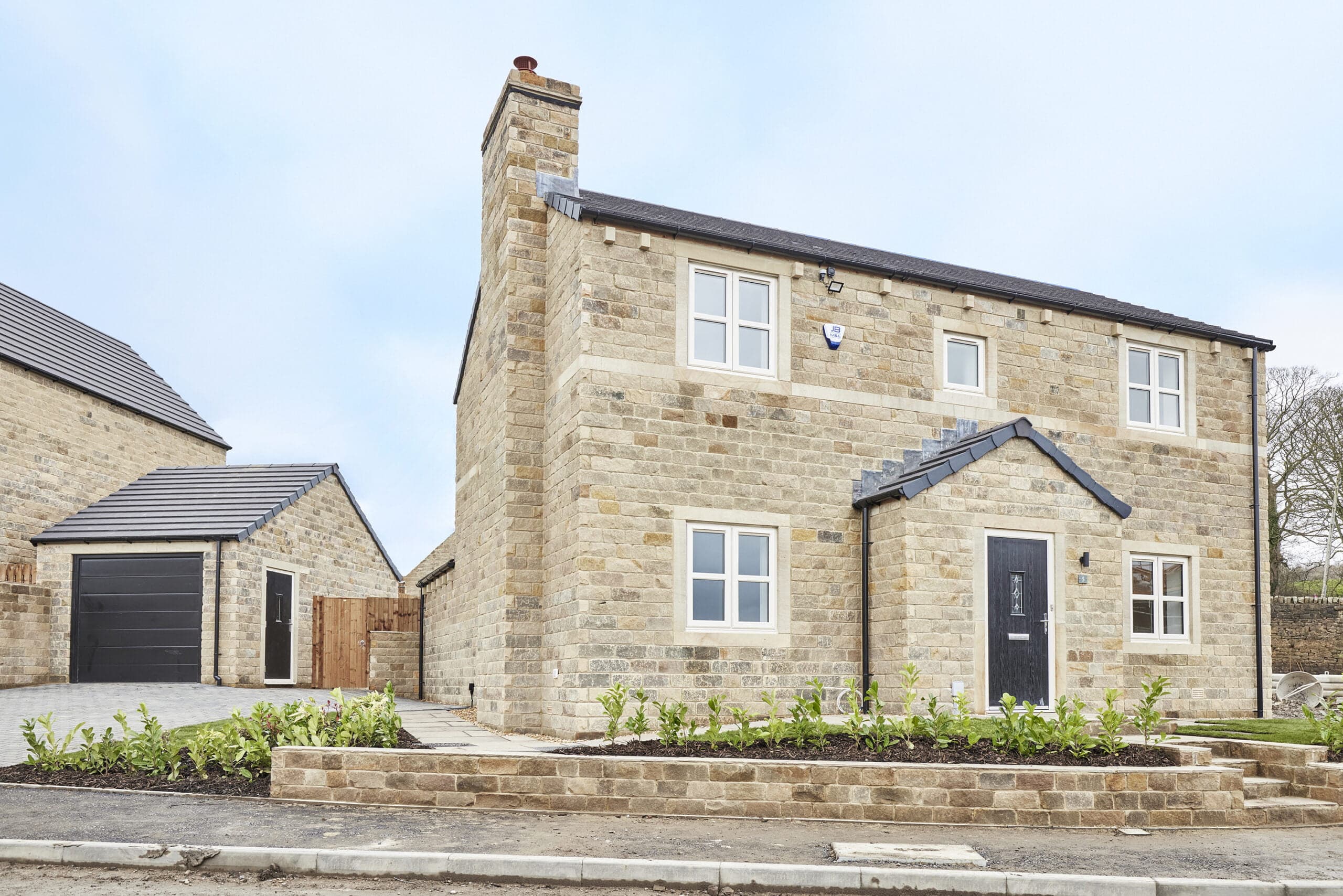 https://verity.adaptabledev.com/wp-content/uploads/2025/07/SKIPTON_PROPERTIES_BOLTON_GARDENS_PROPERTY_THE_HARTFORD_001-scaled-1.jpg